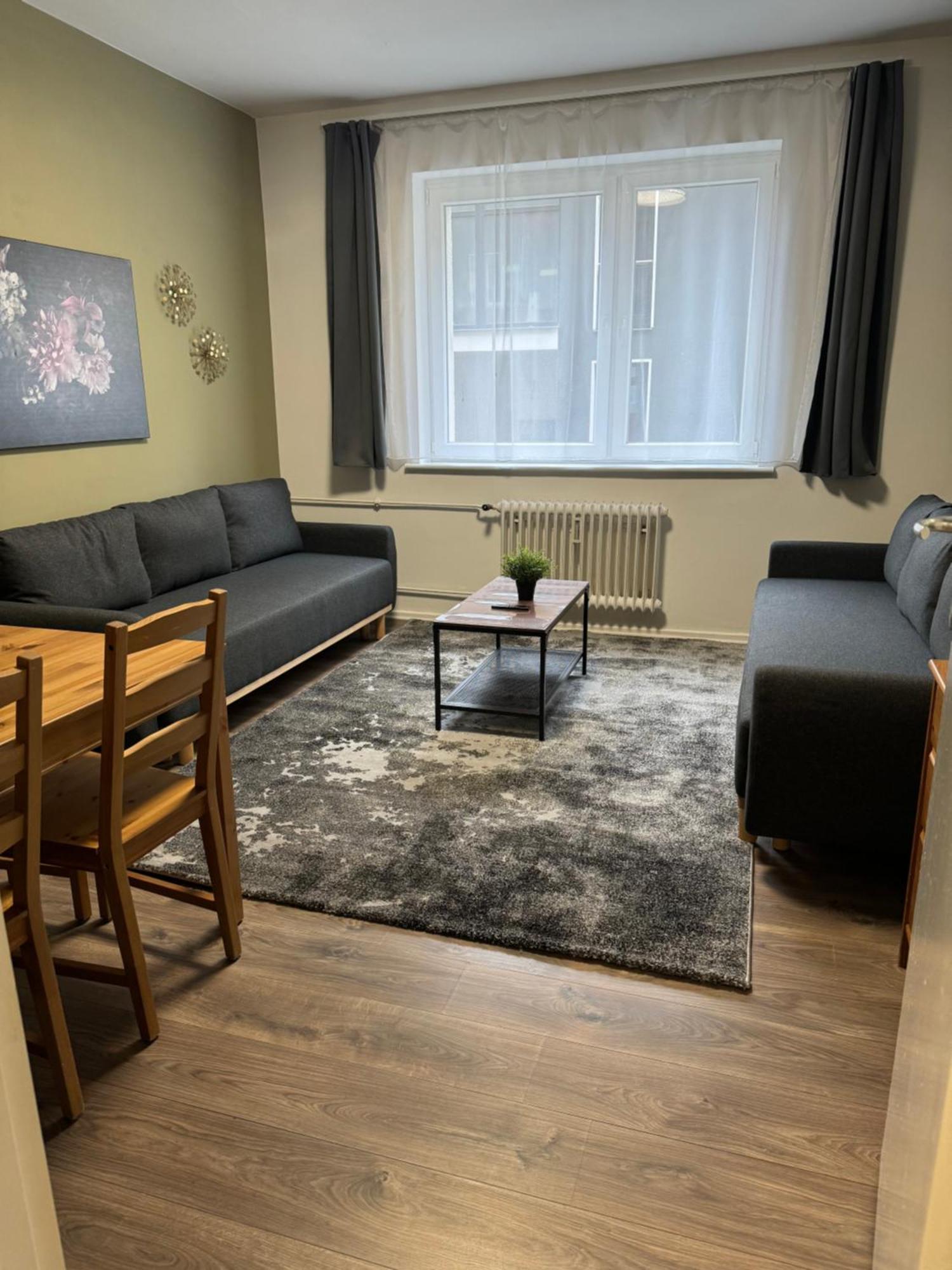 BERLIN PUR - Wohnung für bis zu 12 Personen Exterior foto